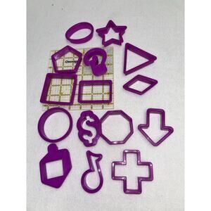 Lot of 15 Plastic Cookie Cutters Various Simple Shapes Square Star Triangle EUC